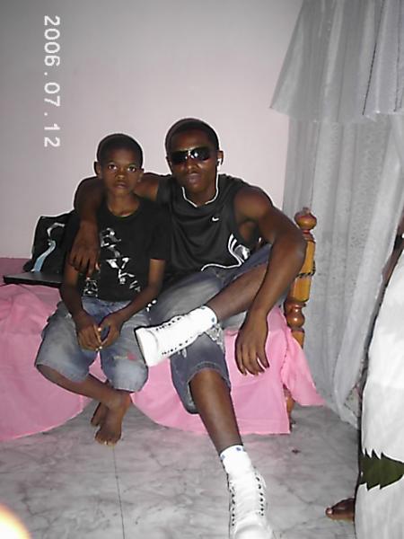 ca ? c' est moi et mon  cousin